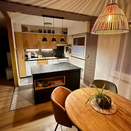 Apartment De - Ski-in Ski-out Veysonnaz